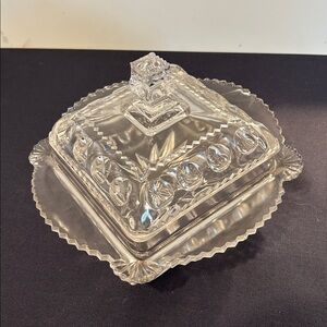 Vintage 1890s Kings Crown Honeycomb square flat candy dish with top